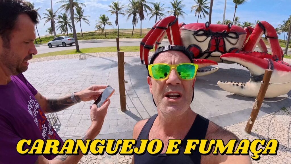 em frente a um caranguejo